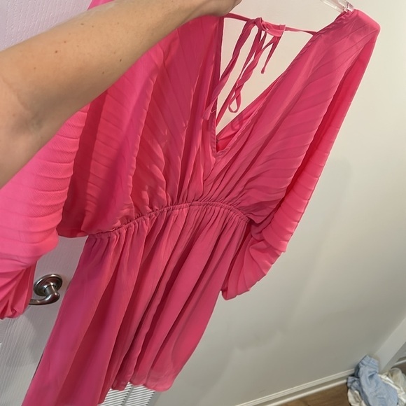 Promesa Ripple Effect Accordion Pleated Kimono Mini Dress bubble gum size small - Picture 6 of 6